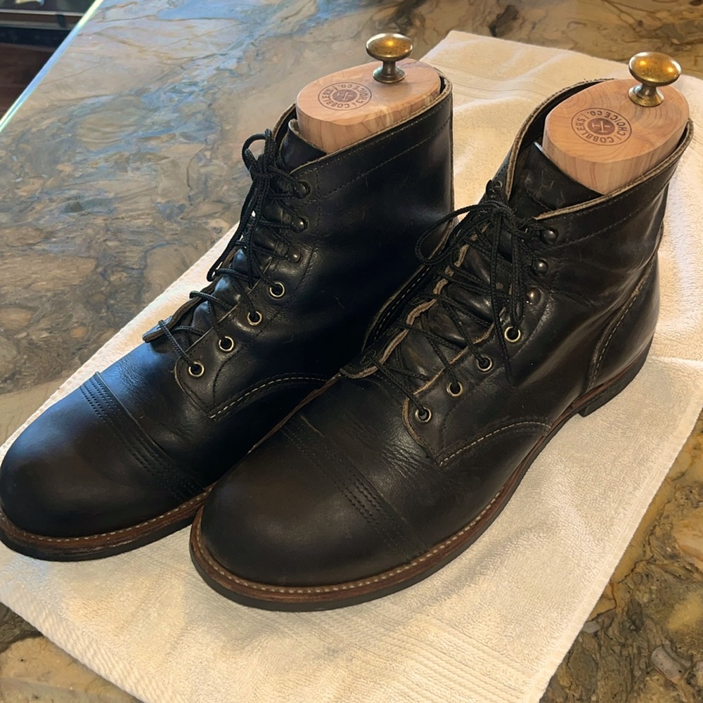 Red Wing Heritage 6” Iron Ranger 8086
Cobblers choice NOT included